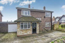 4 bedroom Detached for sale